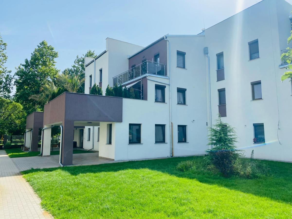 Liszt Ferenc Apartments Kecskemét Exterior foto